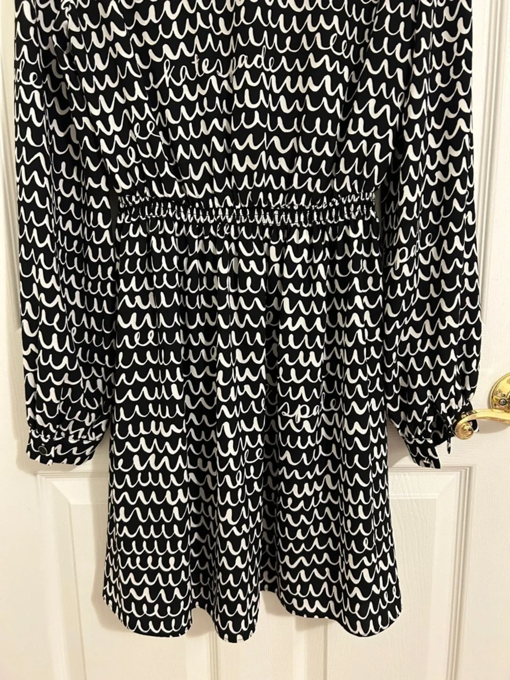 Kate Spade Pop Scallop Crepe Dress Black and White Pattern New Size XS Ruffle